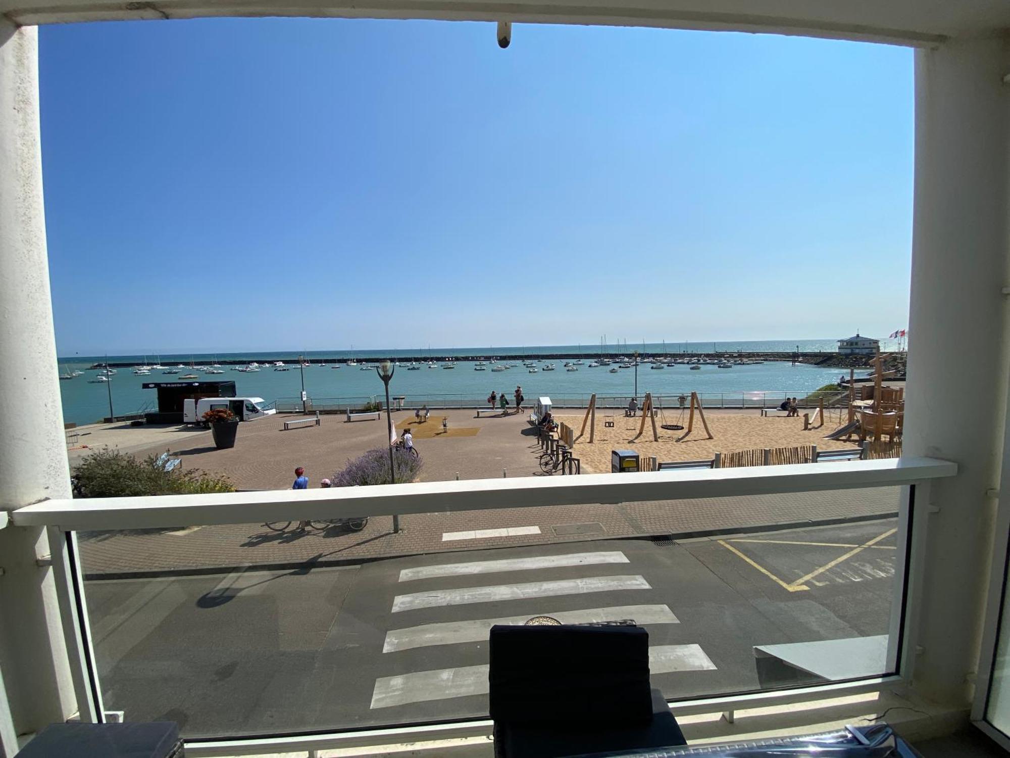 Appartement Vue Sur Mer Et Le Port ฌาร์ด-ซัวร์-แมร์ ภายนอก รูปภาพ